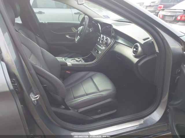 2019 MERCEDES-BENZ C 300 55SWF8DB1KU309644 Photo 4