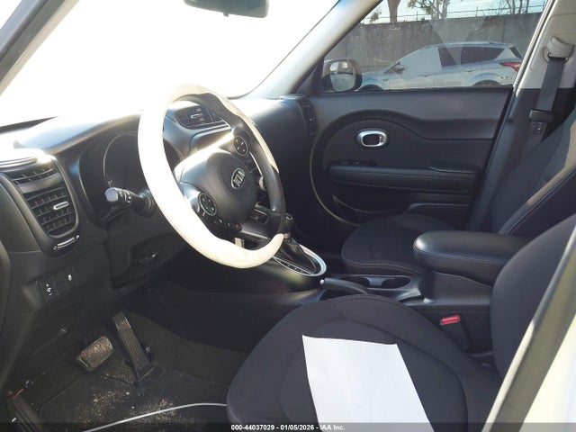 KIA Soul 2018 KNDJN2A29J7562747 Image 12