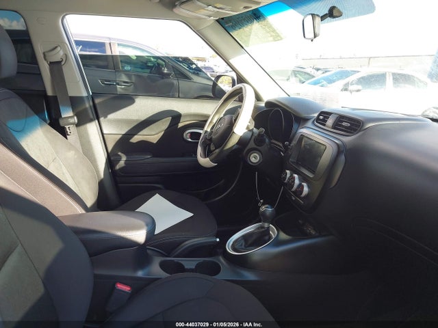 KIA Soul 2018 KNDJN2A29J7562747 Image 5