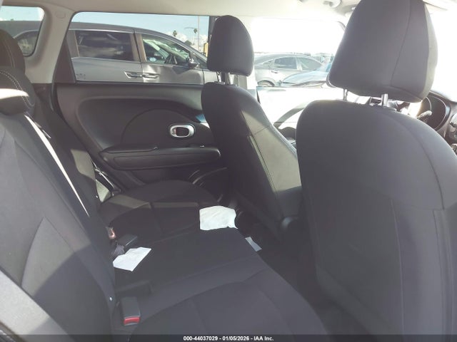 KIA Soul 2018 KNDJN2A29J7562747 Image 8