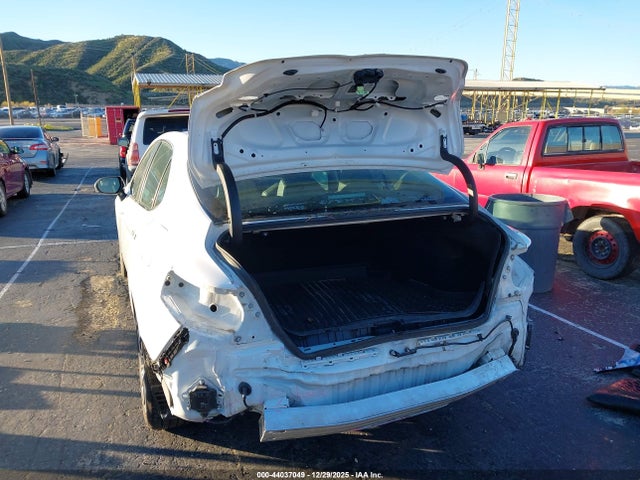 4T1T11AK0PU833411 Toyota CAMRY SE