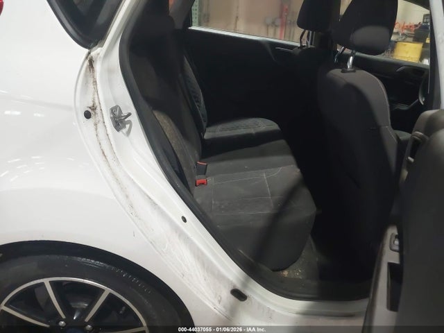 Ford FIESTA SE 2018 3FADP4EJ3JM100622 Image 8