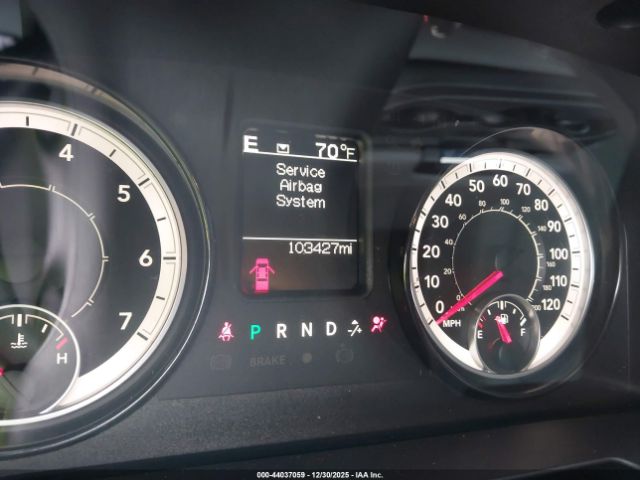 2018 RAM 1500 1C6RR6FG6JS244902 Photo 6