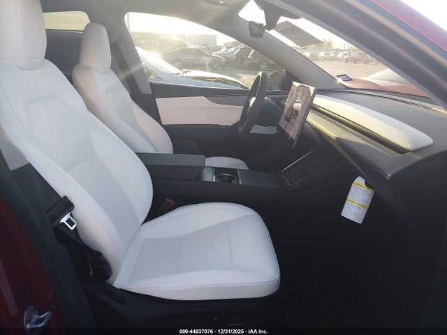 2026 TESLA MODEL Y 7SAYGDEE8TA485083 Photo 4