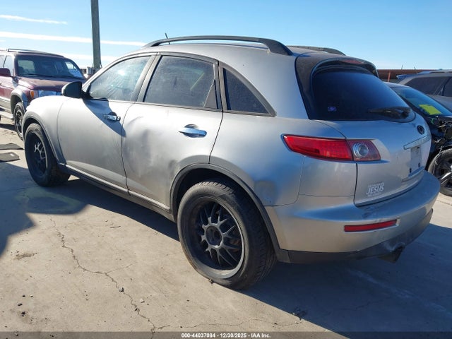 2005 INFINITI FX35 JNRAS08W65X203030 Photo 2