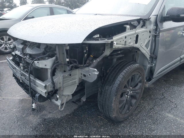 2018 MITSUBISHI OUTLANDER JA4AD3A37JZ060089 Photo 5