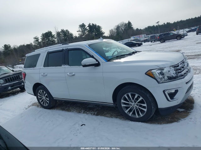 Ford Expedition Limited 2018 1FMJU1KTXJEA11304 Image 13