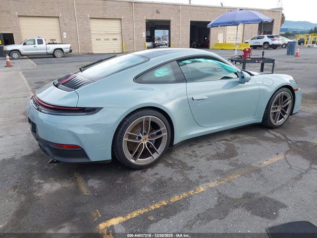 2025 PORSCHE 911 WP0AA2A92SS206521 Photo 3