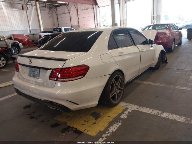 2014 MERCEDES-BENZ E 350 WDDHF5KB7EB074689 Photo 3