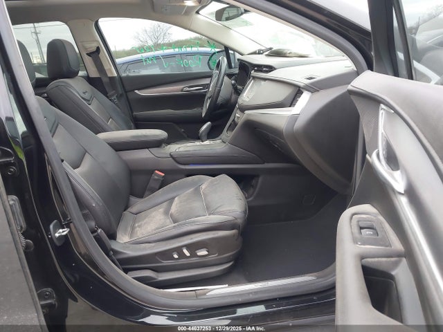 2019 CADILLAC XT5 1GYKNCRS5KZ148752 Photo 4