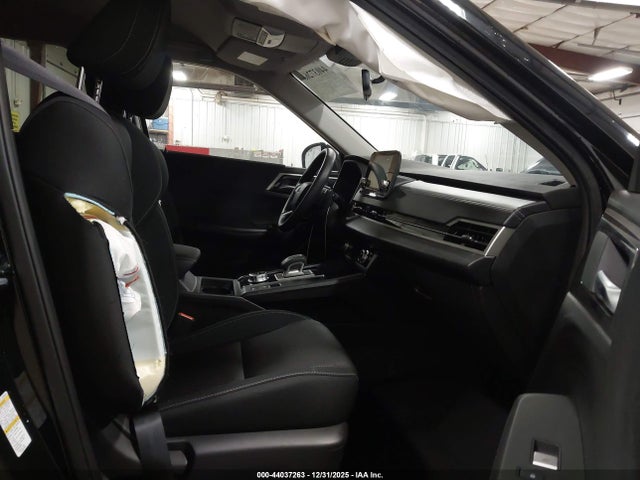 2024 MITSUBISHI OUTLANDER JA4J4UA84RZ087473 Photo 4