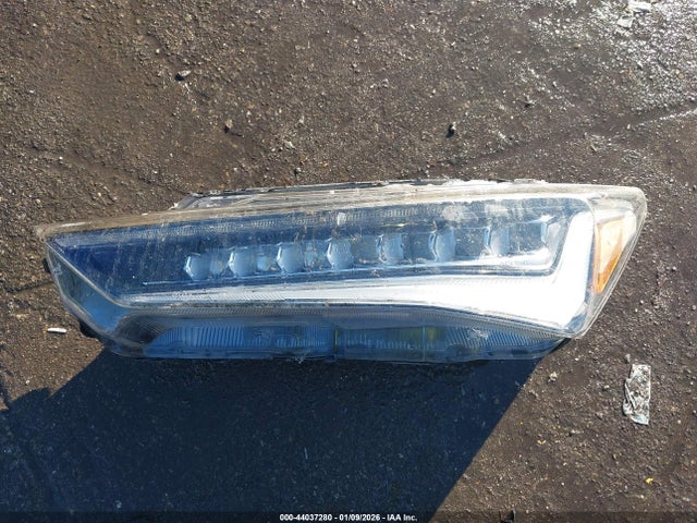 44037280 :رقم المزاد ، 19UDE2F39LA007268 vin ، 2020 Acura Ilx Standard مزاد بيع
