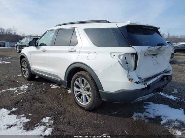 2022 FORD EXPLORER 1FMSK8DH5NGA38688 Photo 2