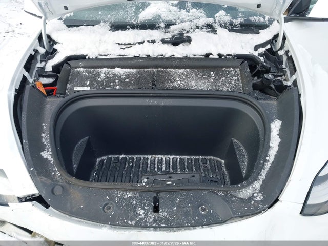 2021 TESLA MODEL Y 5YJYGDEE6MF257469 Photo 9