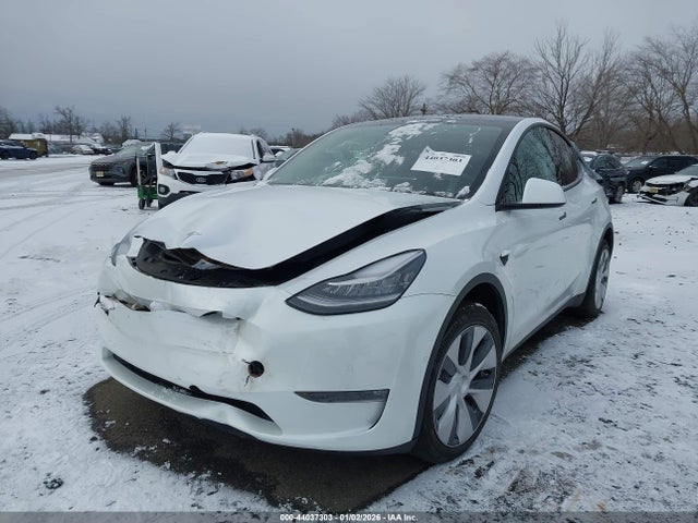 2021 TESLA MODEL Y 5YJYGDEE6MF257469 Photo 1