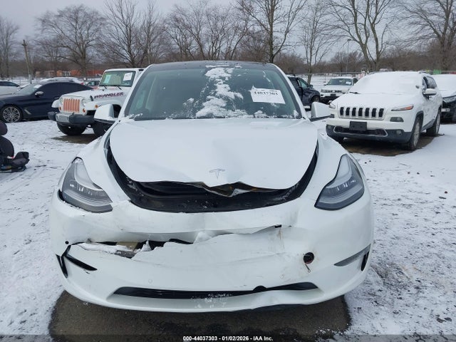 2021 TESLA MODEL Y 5YJYGDEE6MF257469 Photo 5