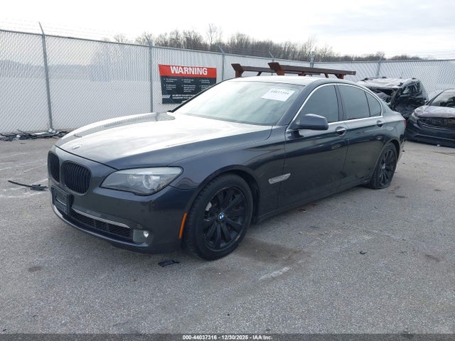 2011 BMW 750I WBAKC6C52BC394142 Photo 1