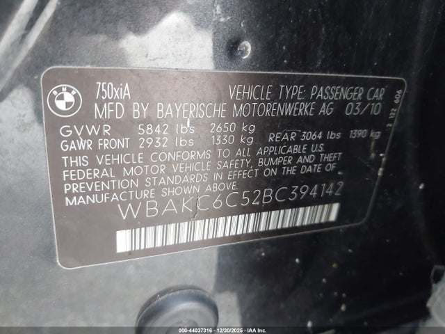 2011 BMW 750I WBAKC6C52BC394142 Photo 8