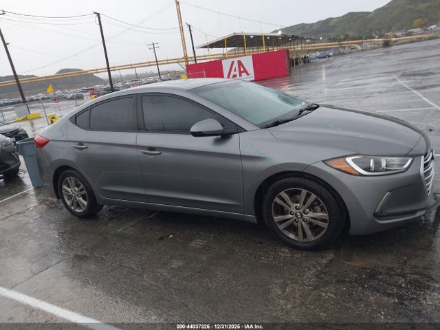 5NPD84LF0JH374405 Hyundai Elantra Value Edition