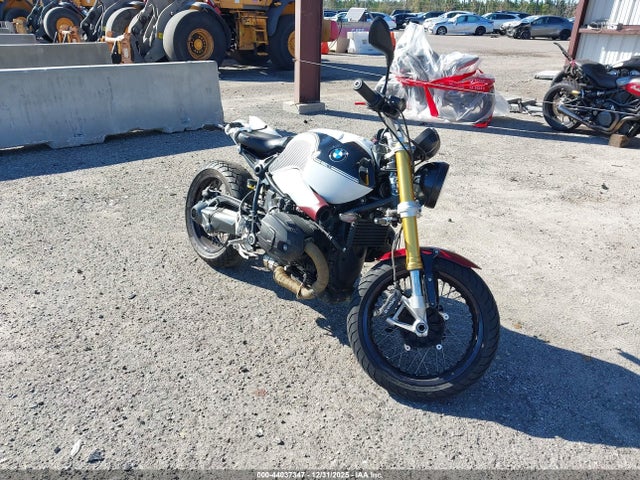 2015 BMW R NINE T WB10A1603FZ583997