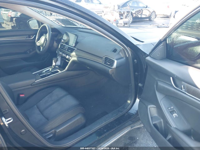 2019 HONDA ACCORD 1HGCV1F48KA115426 Photo 4