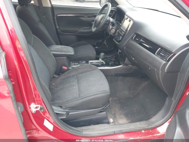 2019 MITSUBISHI OUTLANDER JA4AD2A32KZ005027 Photo 4