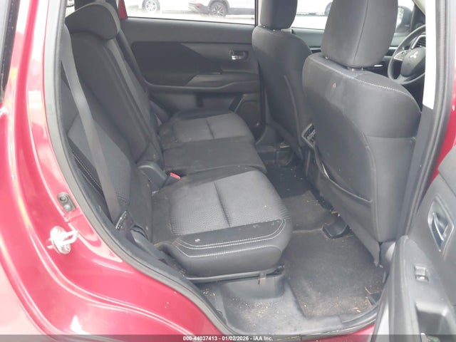 2019 MITSUBISHI OUTLANDER JA4AD2A32KZ005027 Photo 7