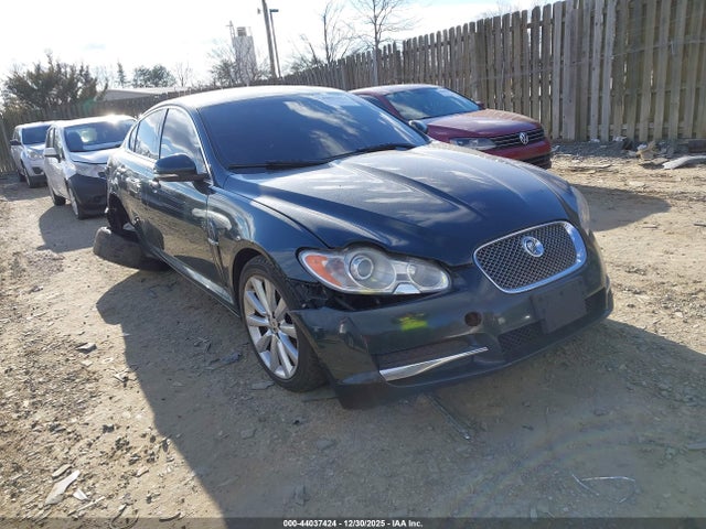 2010 JAGUAR XF SAJWA0GB5ALR75285 Photo 0