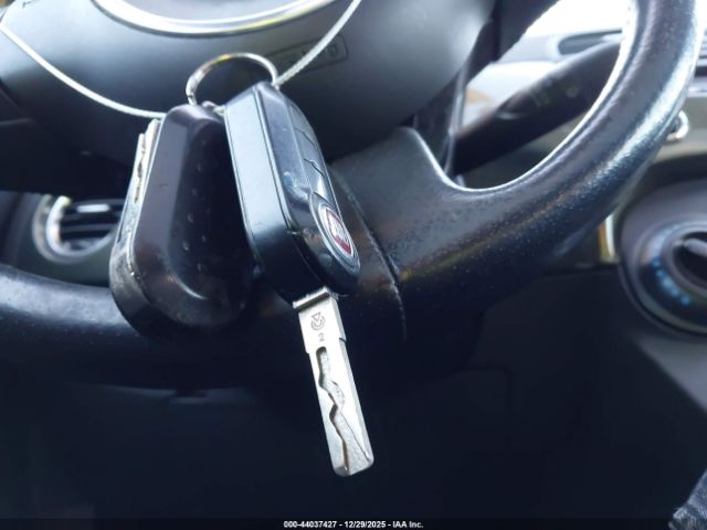 2012 FIAT 500 3C3CFFBR0CT371035 Photo 10