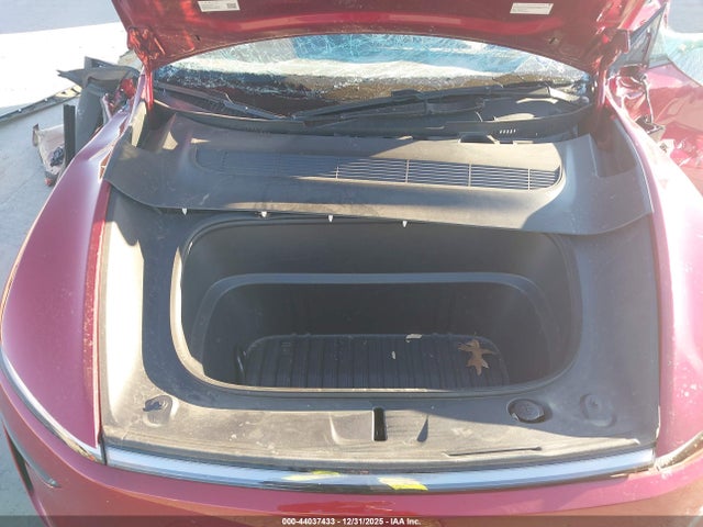 2026 TESLA MODEL Y 7SAYGDEE5TA380985 Photo 9