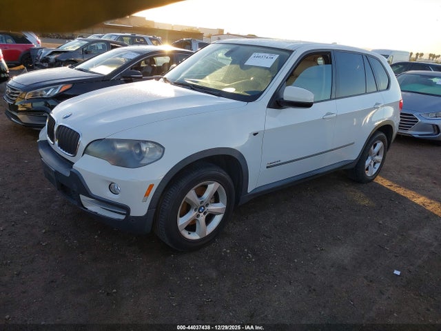 2010 BMW X5 5UXFE4C58AL380861 Photo 1