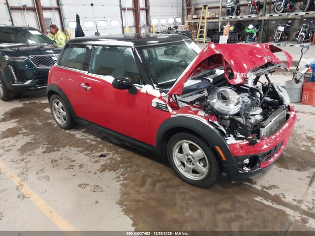 2009 MINI COOPER WMWMF33539TU72789
