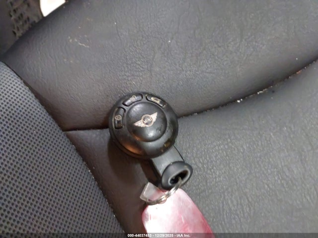 2009 MINI COOPER WMWMF33539TU72789 Photo 10