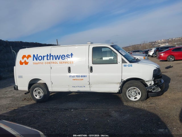 1GCWGAFP6S1205271 Chevrolet Express Cargo Rwd 2500 Regular Wheelbase Wt