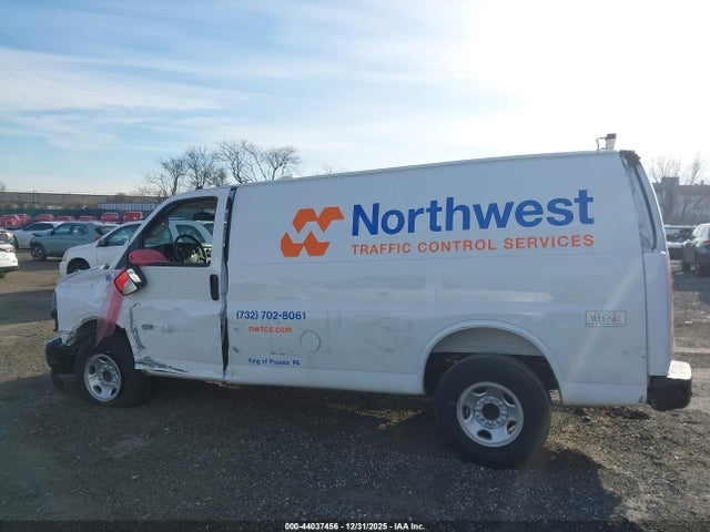 1GCWGAFP6S1205271 Chevrolet Express Cargo Rwd 2500 Regular Wheelbase Wt