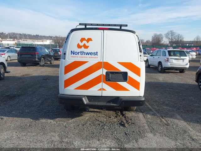 1GCWGAFP6S1205271 Chevrolet Express Cargo Rwd 2500 Regular Wheelbase Wt