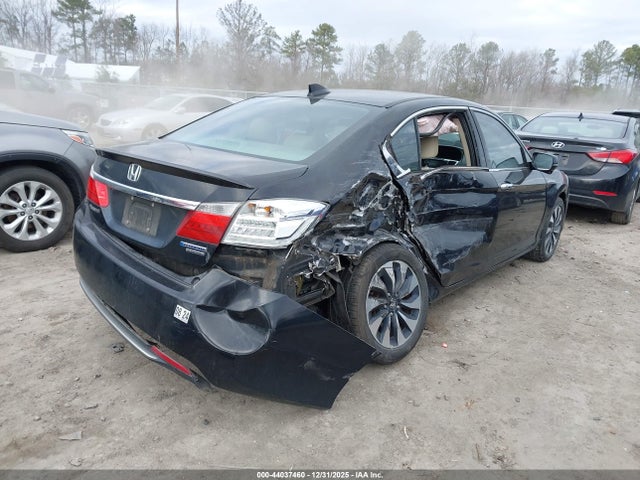 1HGCR6F7XEA006367 Honda Accord Hybrid Touring
