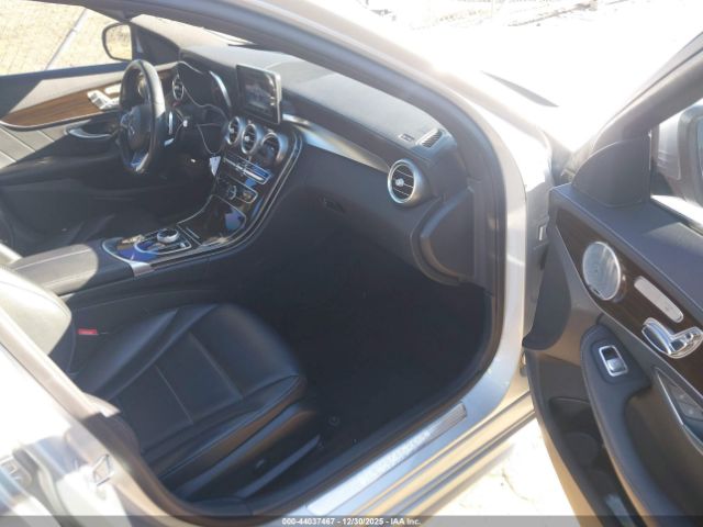 2017 MERCEDES-BENZ C 300 55SWF4KB5HU195541 Photo 4