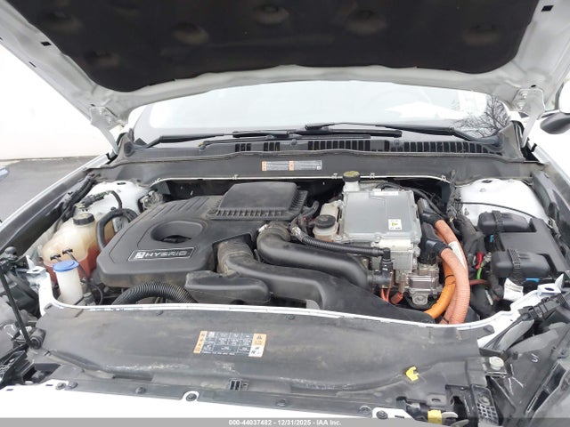 3FA6P0UU1JR233878 Ford Fusion Hybrid S