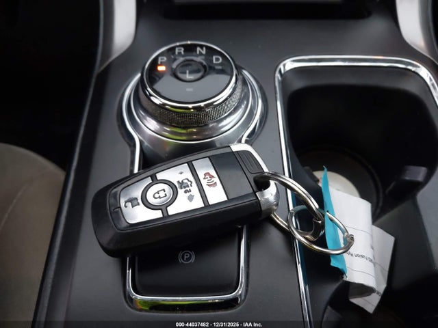 3FA6P0UU1JR233878 Ford Fusion Hybrid S