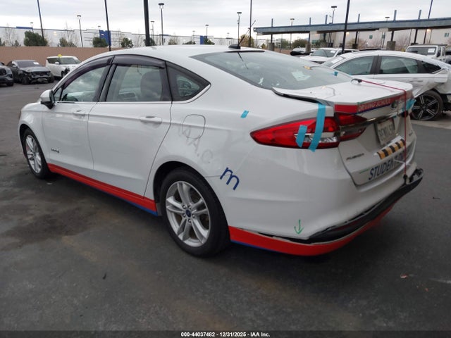 3FA6P0UU1JR233878 Ford Fusion Hybrid S
