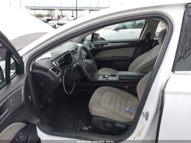 3FA6P0UU1JR233878 Ford Fusion Hybrid S