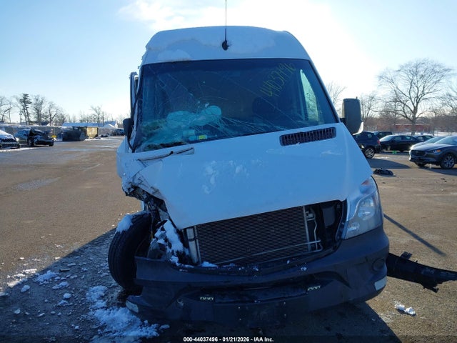 WD3PE8CD0JP600193 Mercedes-Benz Sprinter 2500 High Roof V6
