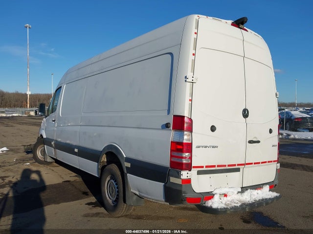 WD3PE8CD0JP600193 Mercedes-Benz Sprinter 2500 High Roof V6