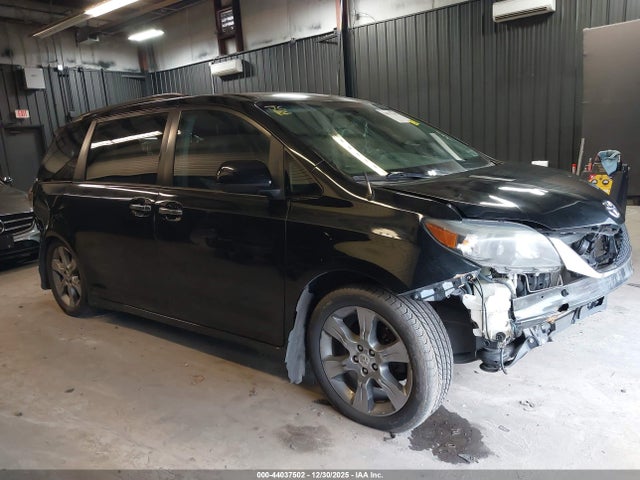 Aukcja sprzedaży 2014 Toyota Sienna Se 8 Passenger, vin: 5TDXK3DC8ES408684, numer aukcji: 44037502