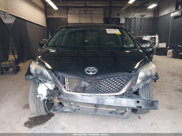 Aukcja sprzedaży 2014 Toyota Sienna Se 8 Passenger, vin: 5TDXK3DC8ES408684, numer aukcji: 44037502