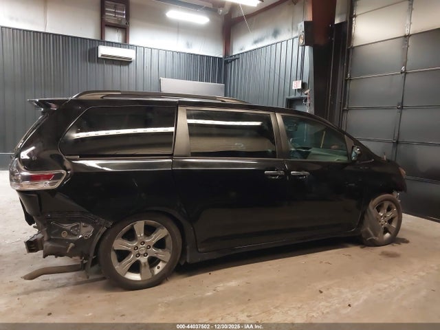 Aukcja sprzedaży 2014 Toyota Sienna Se 8 Passenger, vin: 5TDXK3DC8ES408684, numer aukcji: 44037502