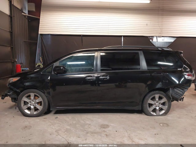 Aukcja sprzedaży 2014 Toyota Sienna Se 8 Passenger, vin: 5TDXK3DC8ES408684, numer aukcji: 44037502