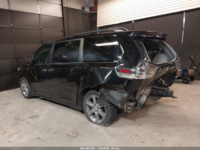 Aukcja sprzedaży 2014 Toyota Sienna Se 8 Passenger, vin: 5TDXK3DC8ES408684, numer aukcji: 44037502