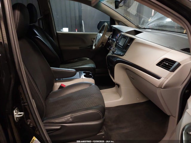Aukcja sprzedaży 2014 Toyota Sienna Se 8 Passenger, vin: 5TDXK3DC8ES408684, numer aukcji: 44037502